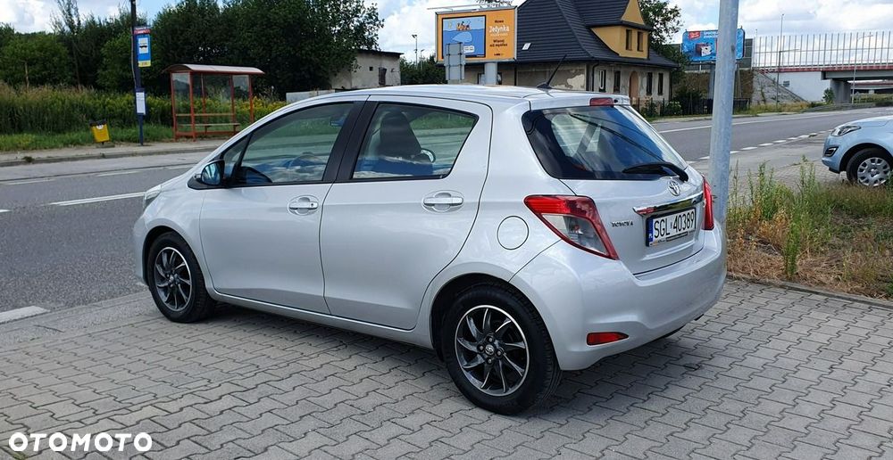 Toyota Yaris - 3