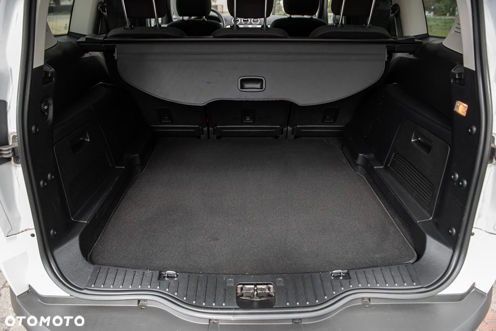 Ford S-Max 2.0 EcoBoost Titanium - 31