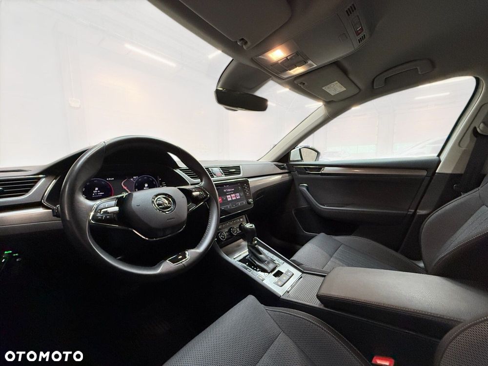 Skoda Superb 2.0 TDI SCR 4x4 Style DSG - 20