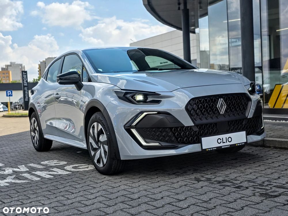 Renault Clio TCe 115 Evolution - 32