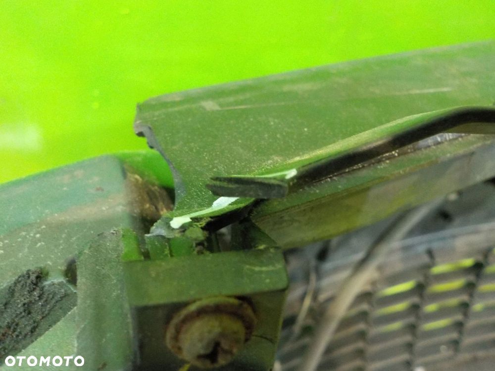 MAZDA CX7 2.3 T 08r zderzak przod - 11