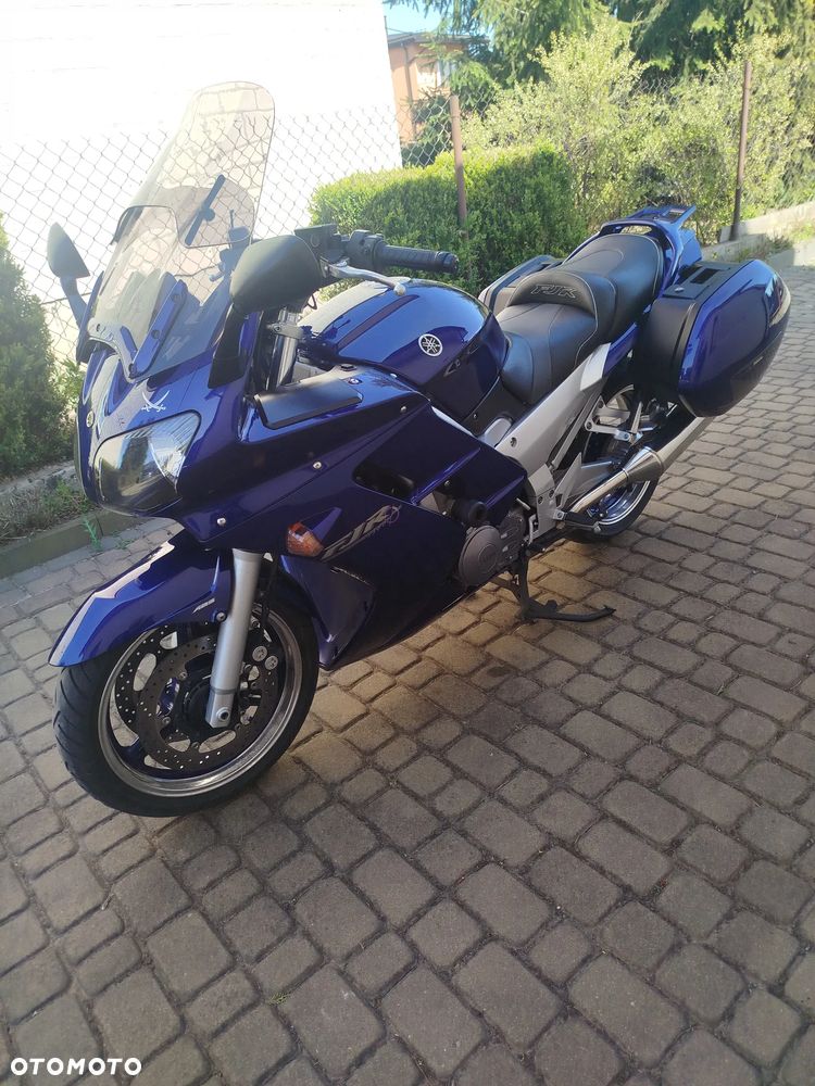 Yamaha FJR - 8