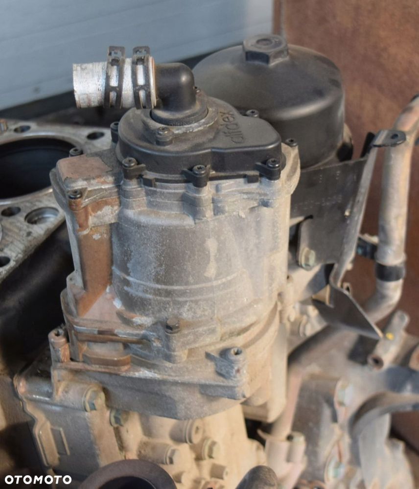 PODSTAWA FILTRA OLEJU MAN TGX TGS E6 D20 D26 - 2