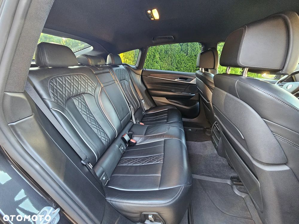 BMW 6GT 640d xDrive Luxury Line sport - 23