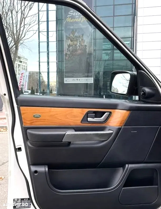 Land Rover Range Rover Sport 2.7TDV6 HSE Aut - 2