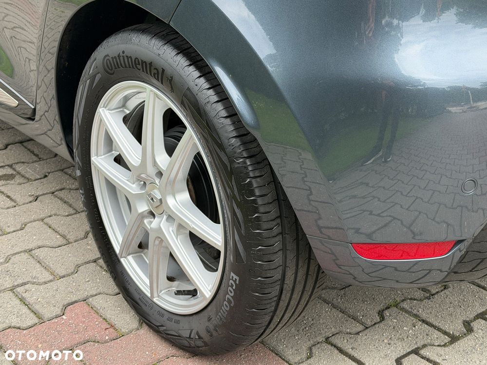 Renault Clio 1.2 16V 75 Limited - 13