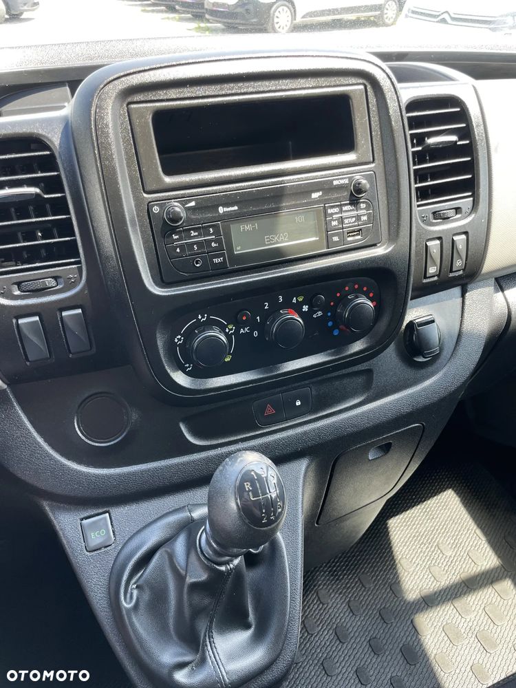Renault Trafic - 10
