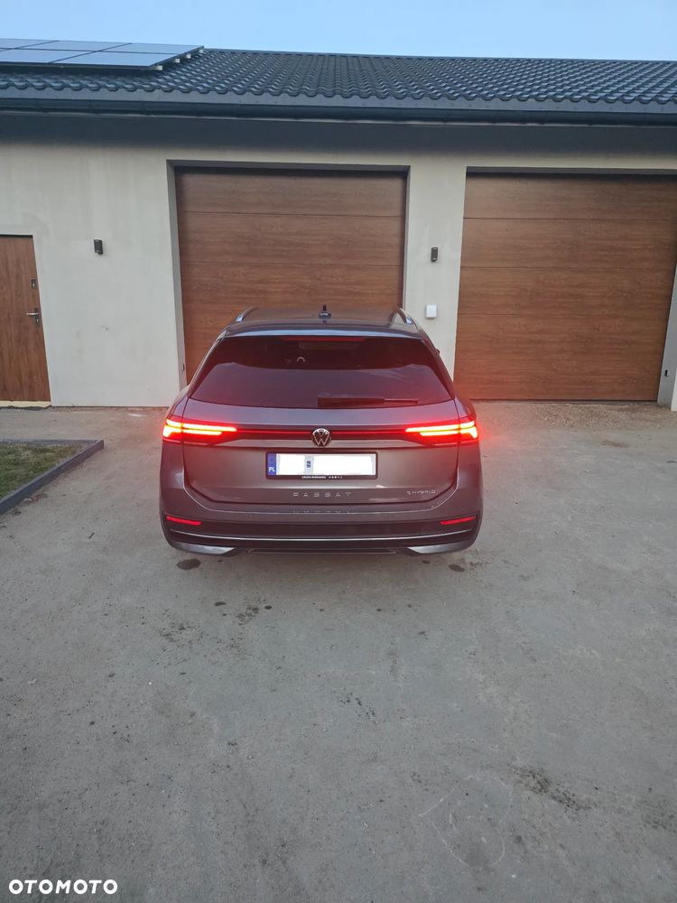 Volkswagen Passat - 3