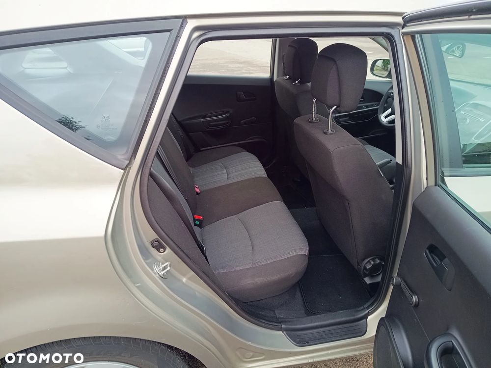 Kia Ceed 1.4 S - 13