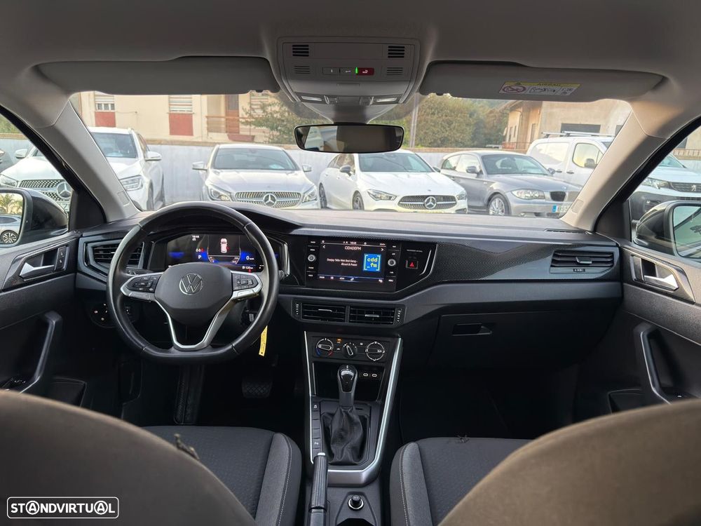 VW Taigo 1.0 TSI Urban DSG - 16