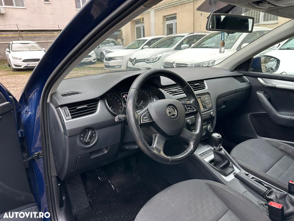 Skoda Octavia 1.6 TDI Ambition - 13