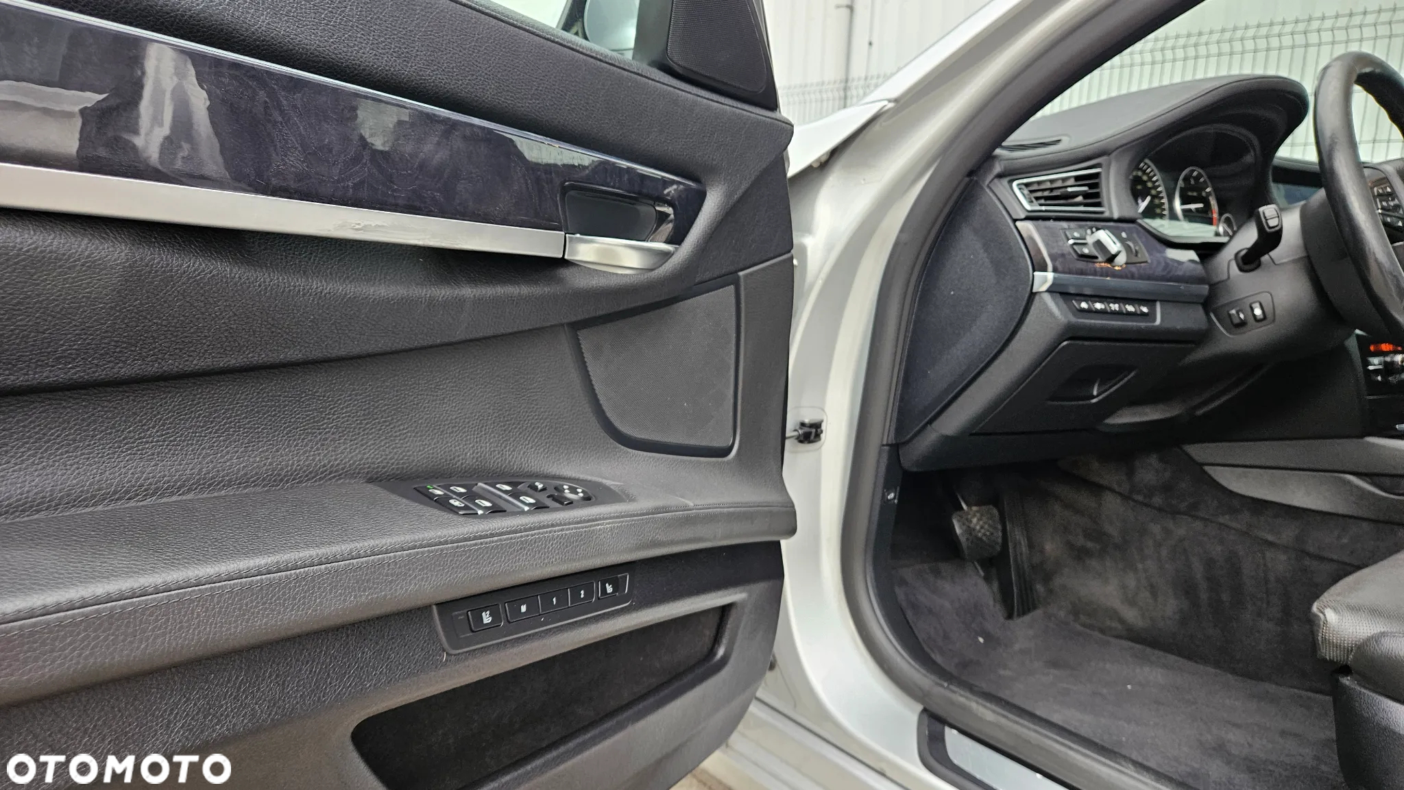 BMW Seria 7 730d - 21