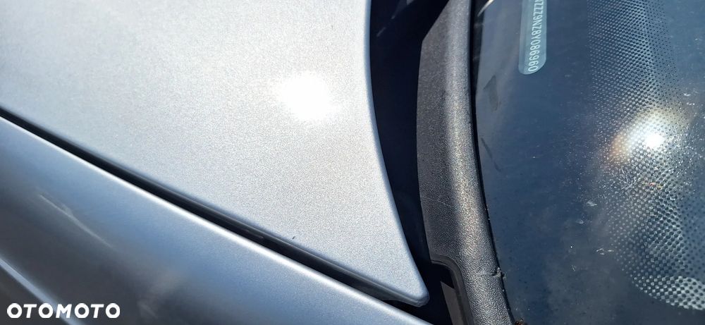 Volkswagen Polo 9N 05- Maska Pokrywa Komory Silnika Kod Lak LA7W - 19