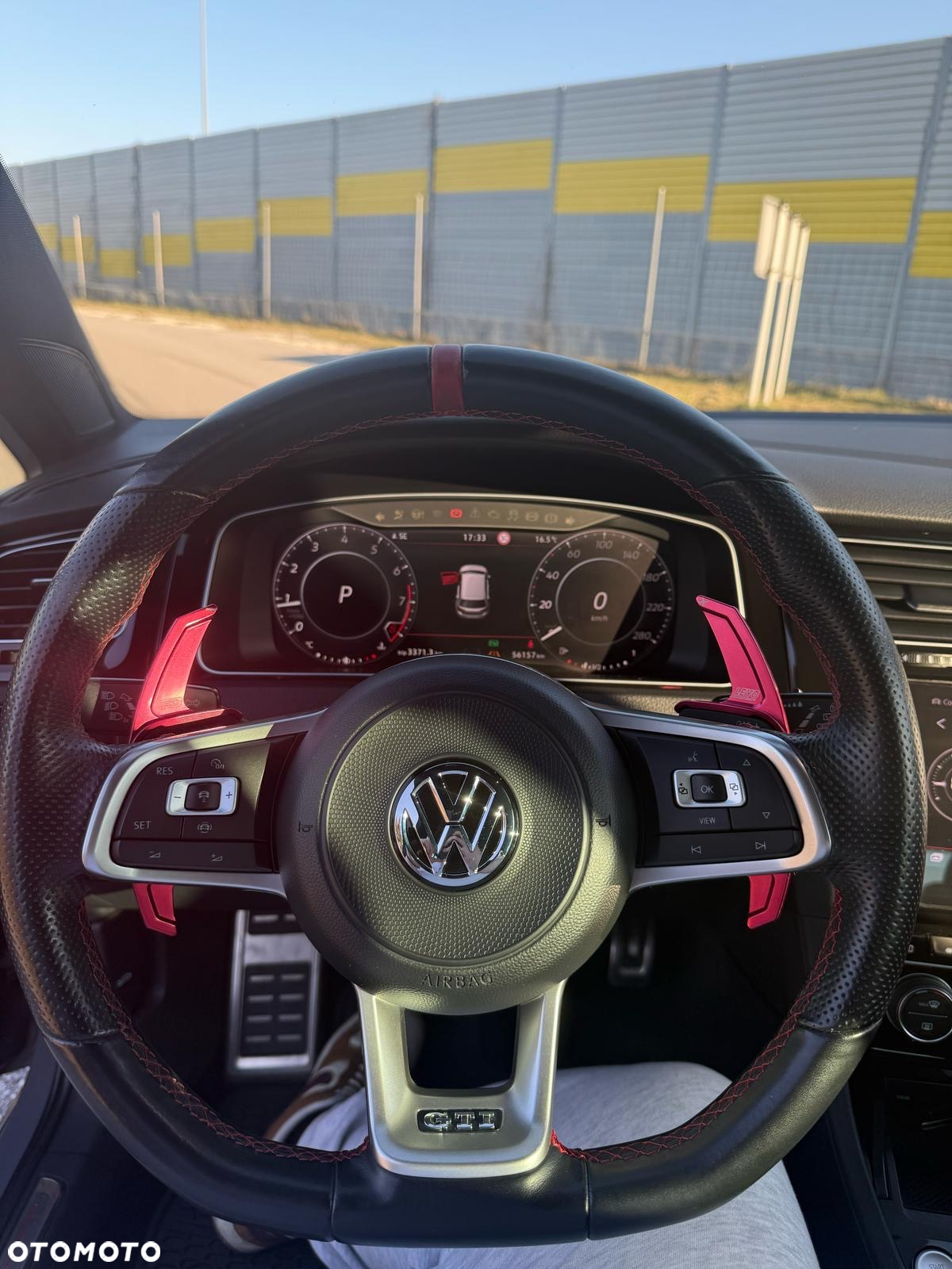 Volkswagen Golf VII 2.0 TSI GTI TCR DSG - 2