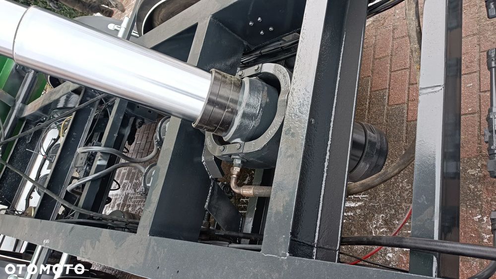 Broshuis WYWROTKA - 5