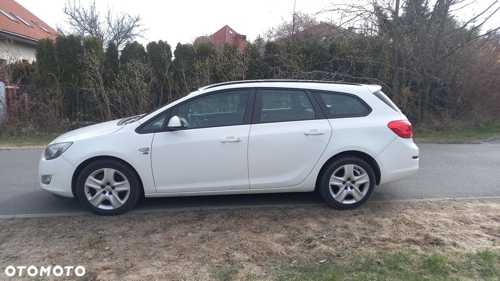 Opel Astra 1.7 CDTI DPF White Edition - 2