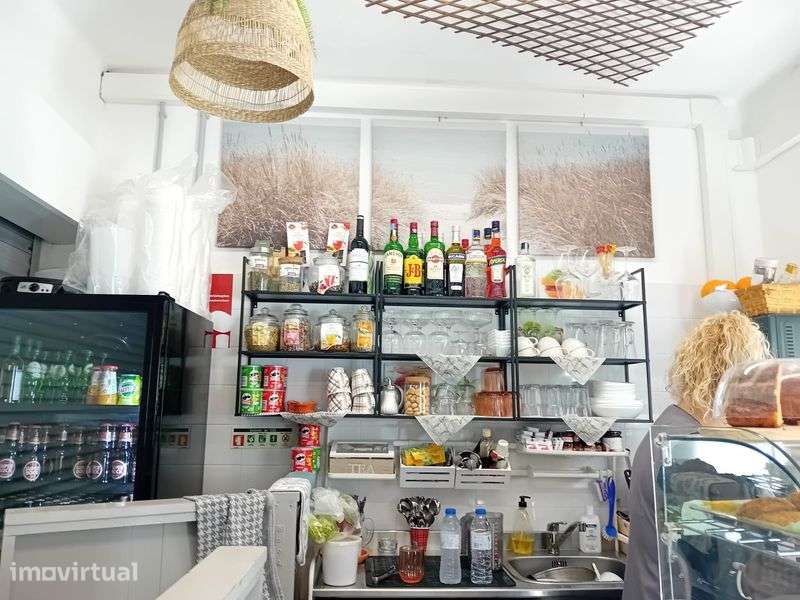 Trespassa-se snack-bar no mercado - Grande imagem: 3/4