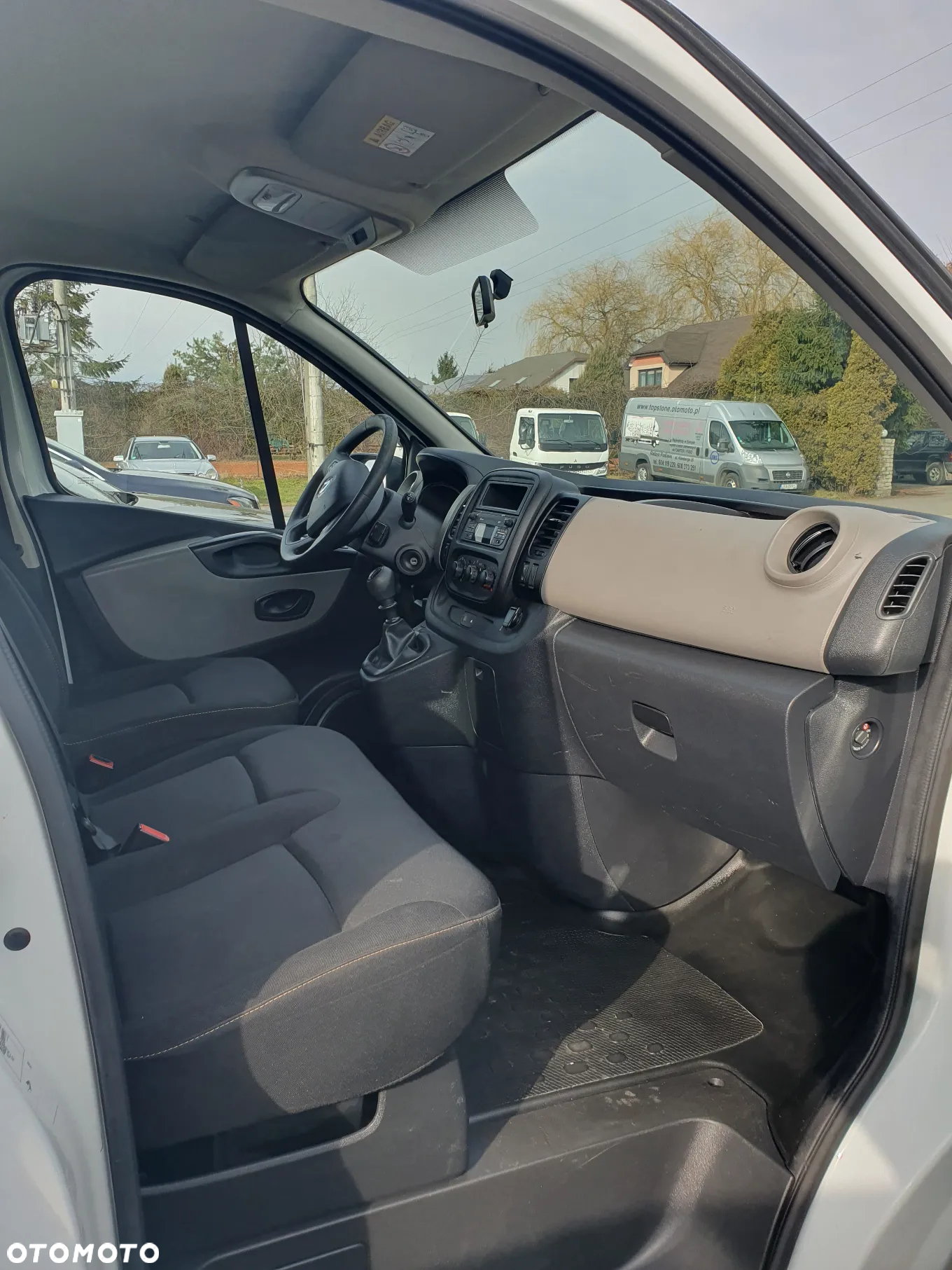 Renault Trafic - 10