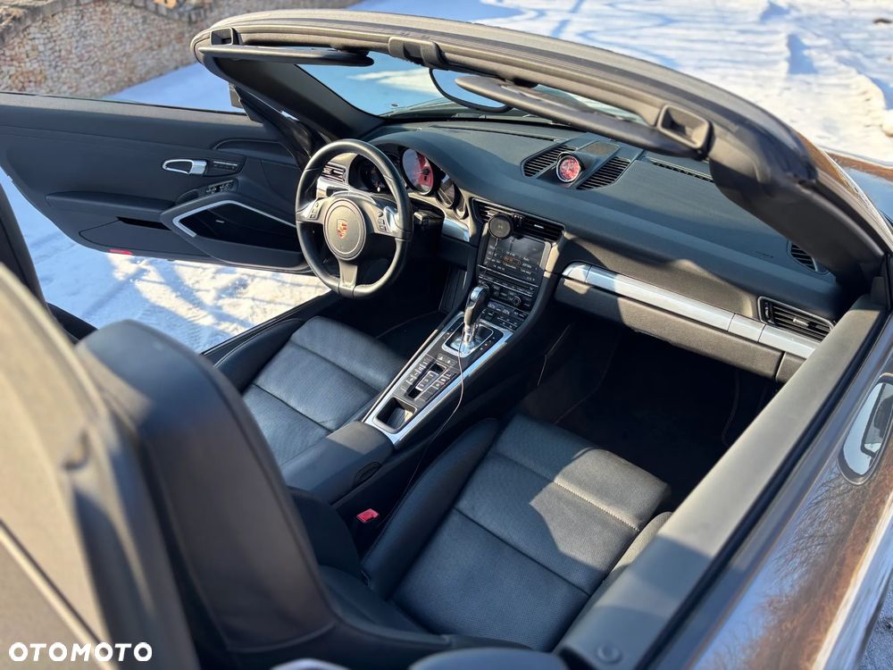 Porsche 911 Carrera S PDK - 22