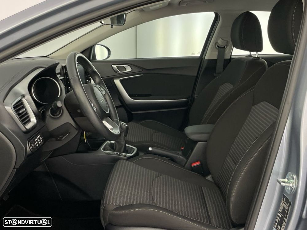 Kia XCeed 1.0 T-GDI Drive - 11