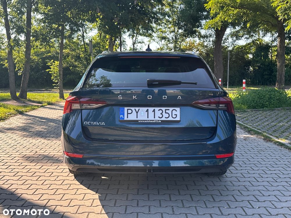 Skoda Octavia 2.0 TDI Style DSG - 7
