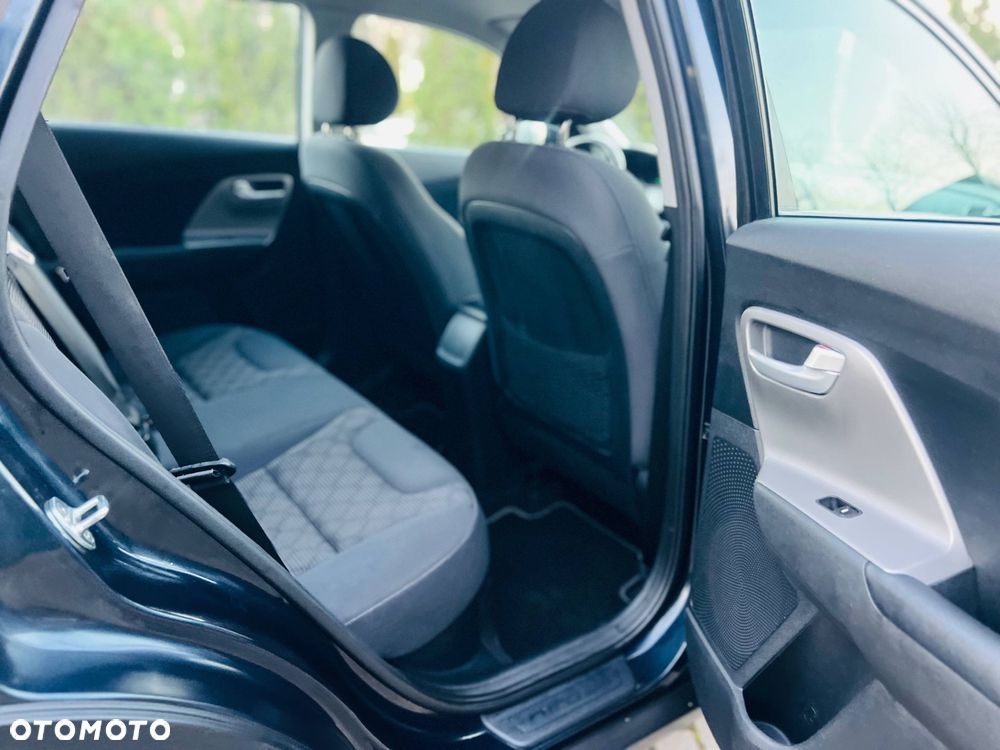 Kia Niro 1.6 GDI Hybrid L - 14