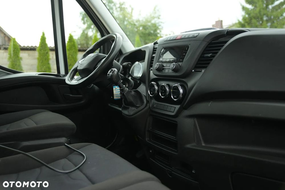 Iveco DAILY 35c18*WYWROTKA 3-STRONNA * - 18
