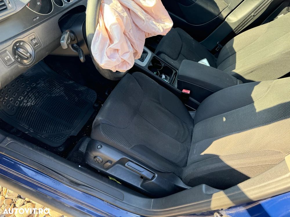 Dezmbram VW Passat B6 Berlina 2.0 fsi BVY - 12