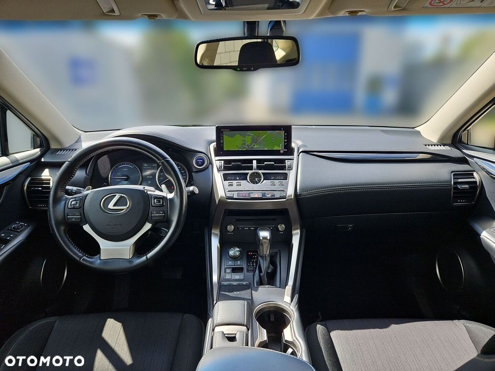 Lexus NX 300h Elegance AWD - 10