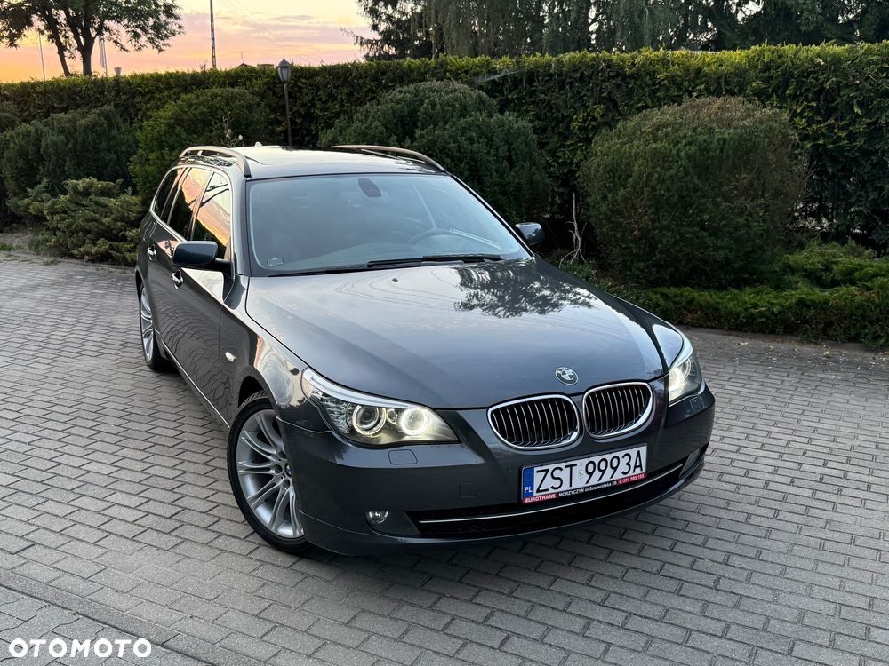 BMW Seria 5 523i Edition Exclusive - 2