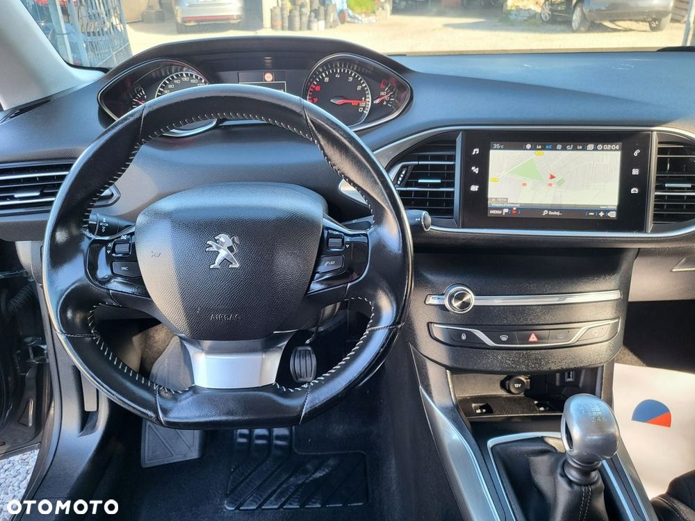 Peugeot 308 - 17