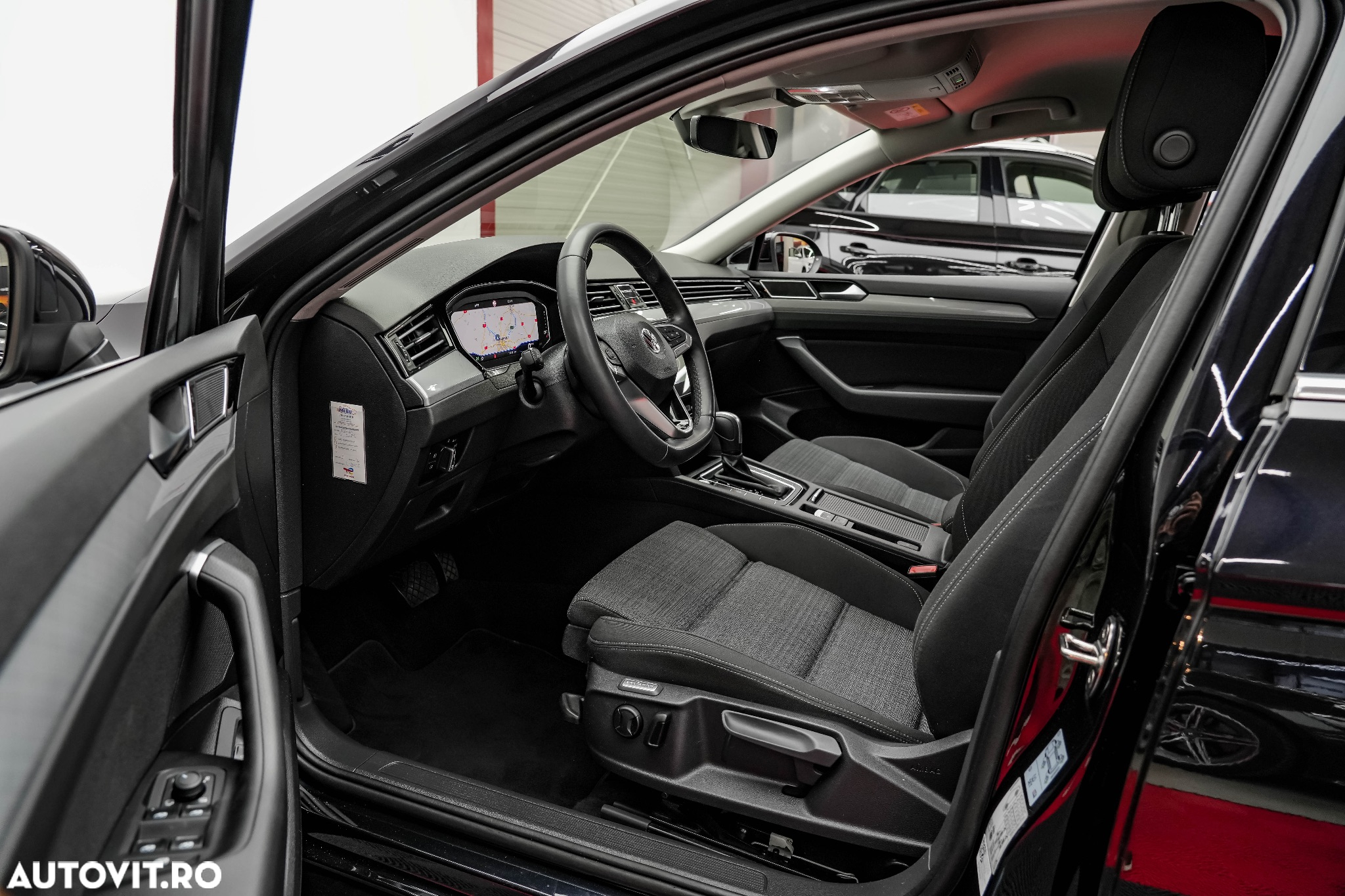 Volkswagen Passat 1.5 TSI ACT DSG Comfortline - 23
