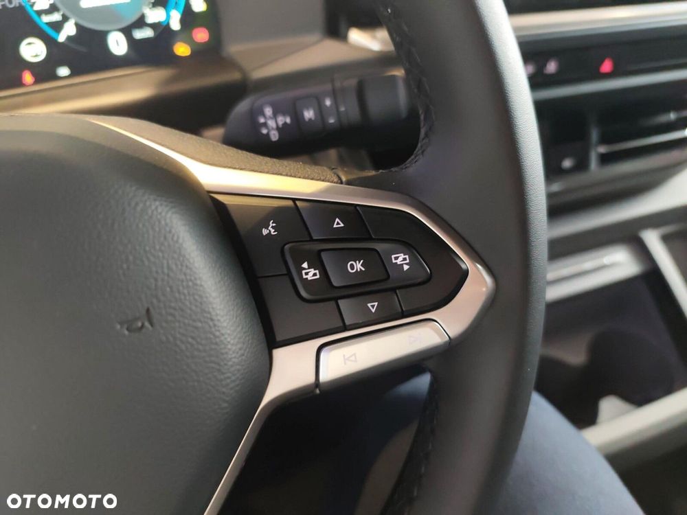 Volkswagen Caravelle - 17