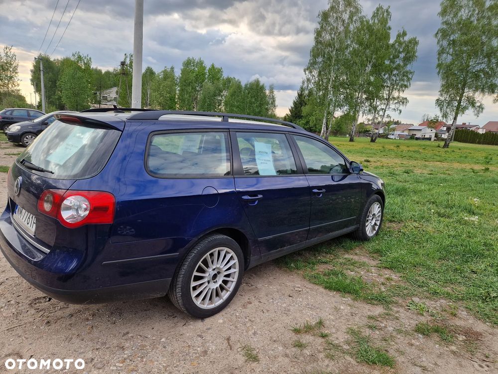 Volkswagen Passat 1.9 TDI Comfortline - 5