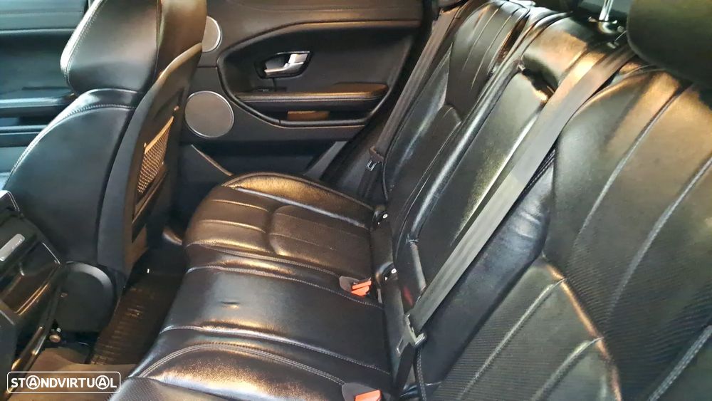 Land Rover Range Rover Evoque 2.0 D150 AWD R-Dynamic HSE Auto - 24