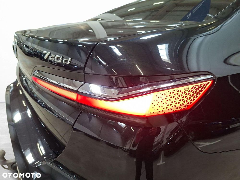 BMW Seria 7 - 20