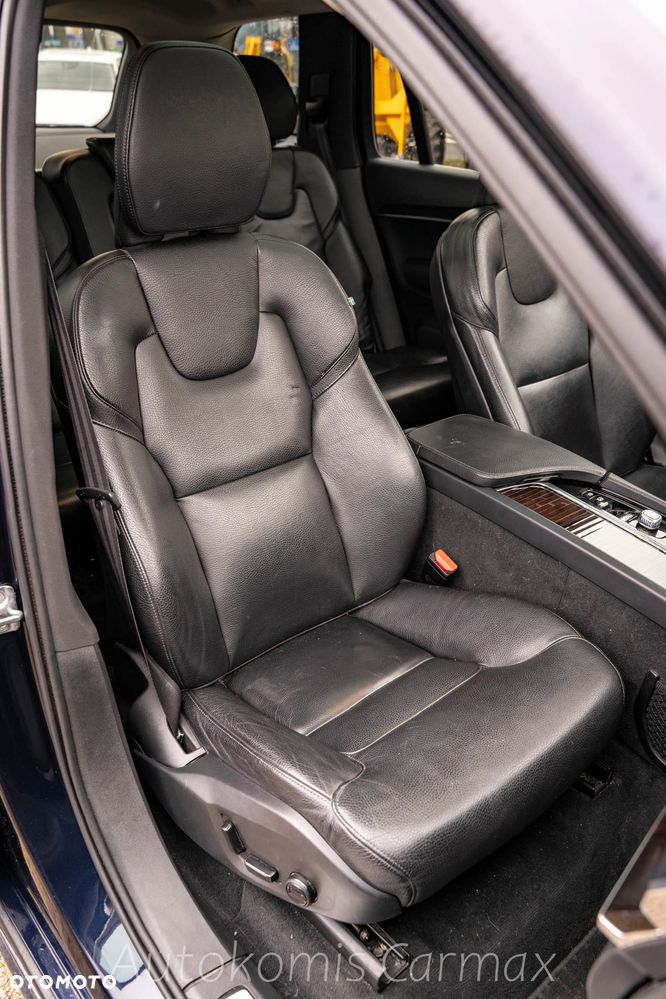 Volvo XC 90 T5 AWD Geartronic Momentum - 19