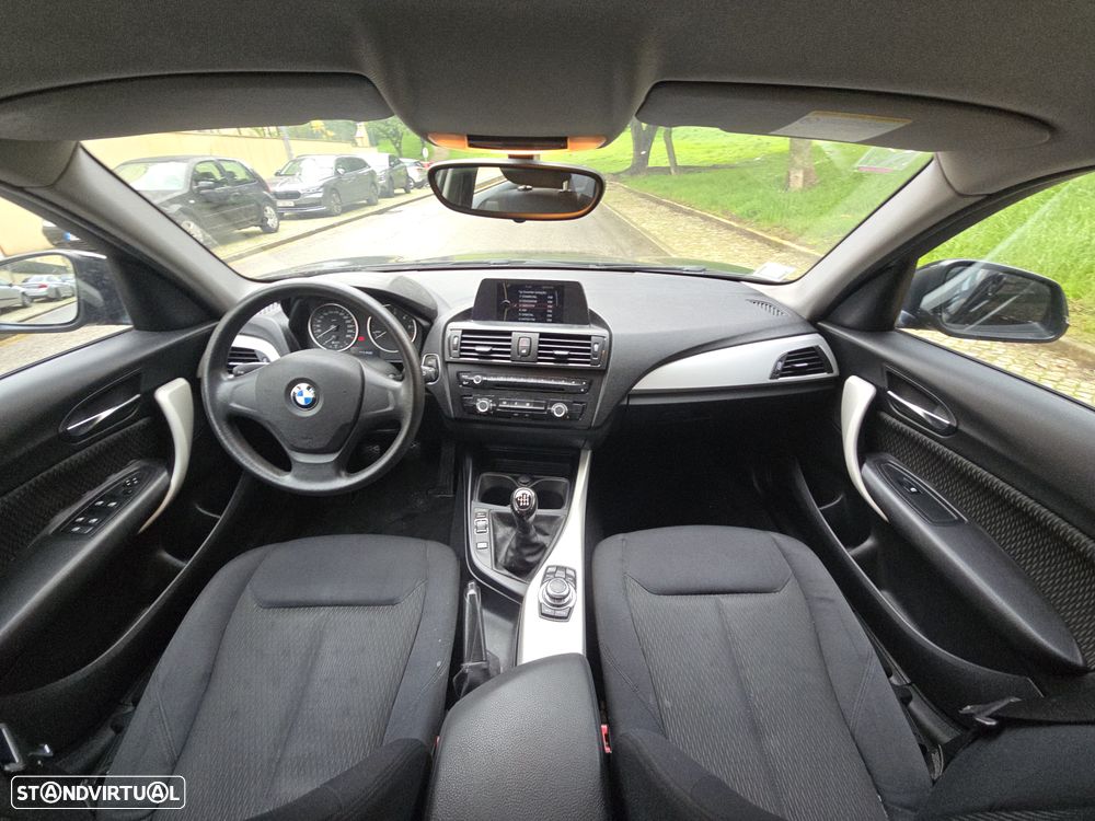 BMW 116 d EDynamics Line Urban - 11