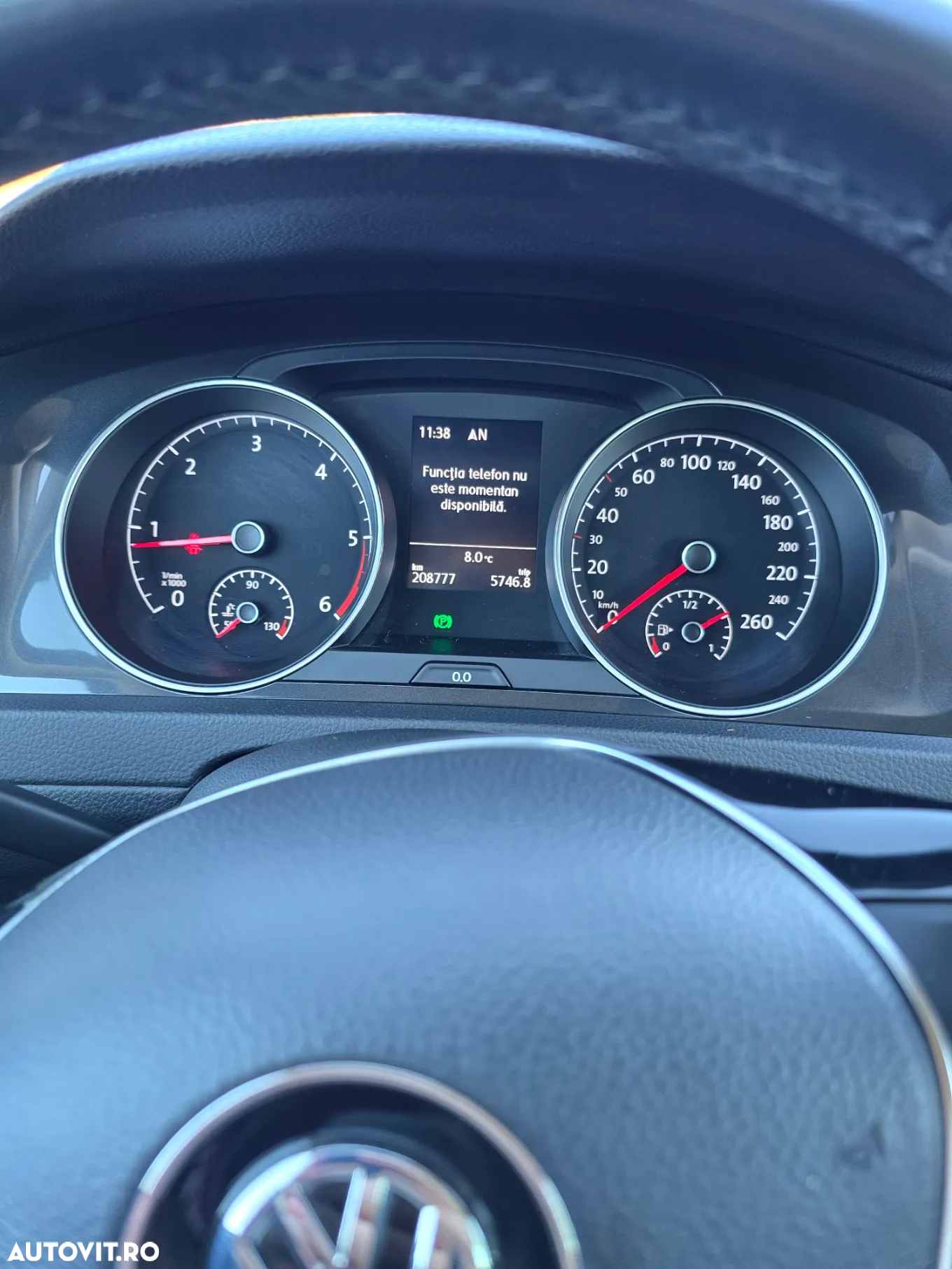 Volkswagen Golf - 16