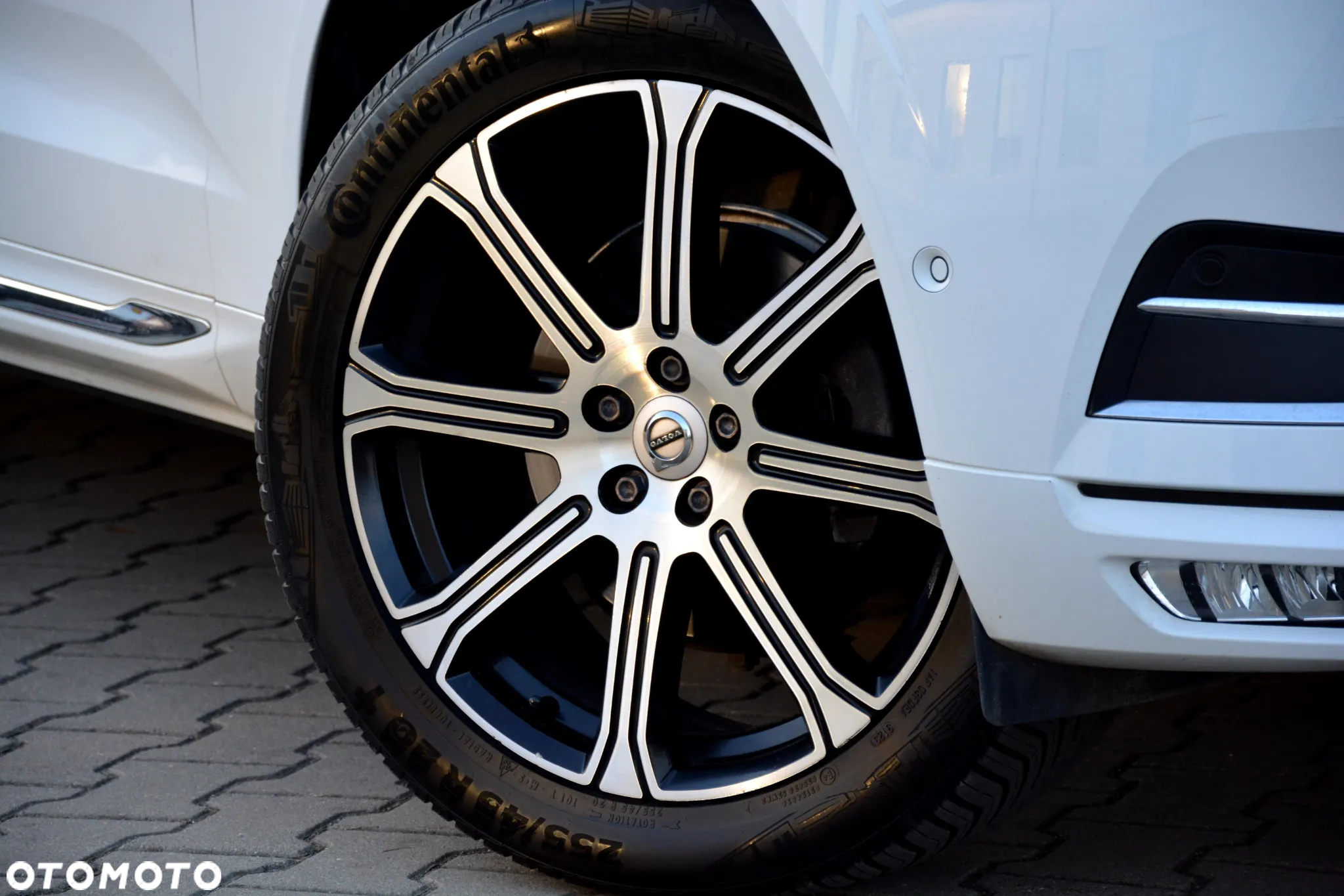 Volvo XC 60 T5 GPF Inscription - 12