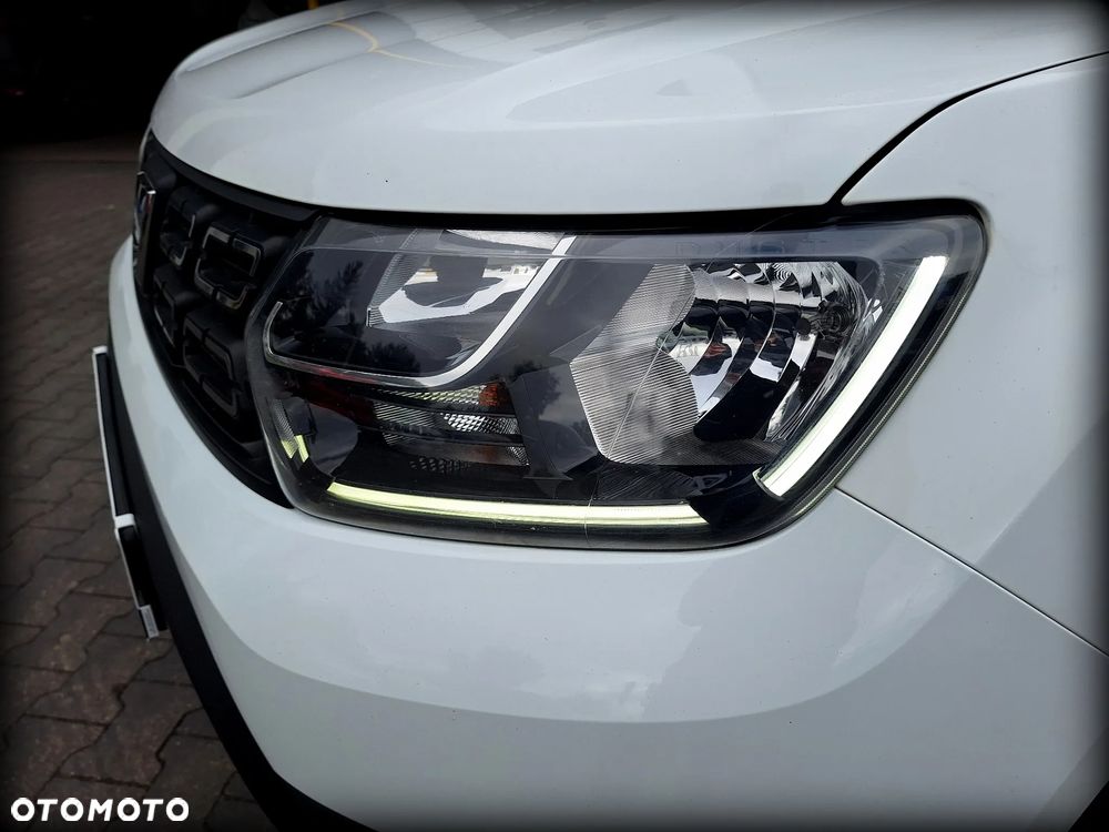 Dacia Duster 1.6 SCe Ambiance S&S - 19