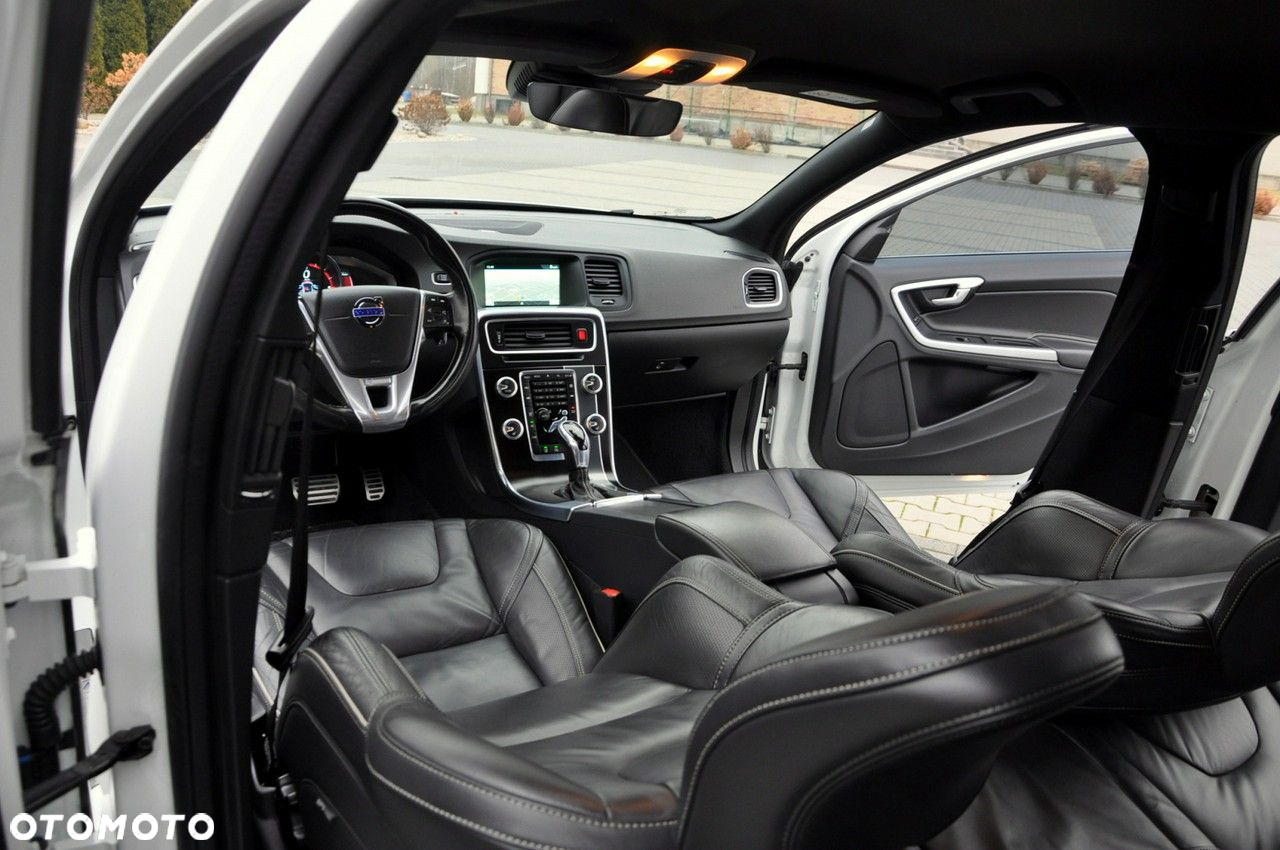Volvo V60 - 28