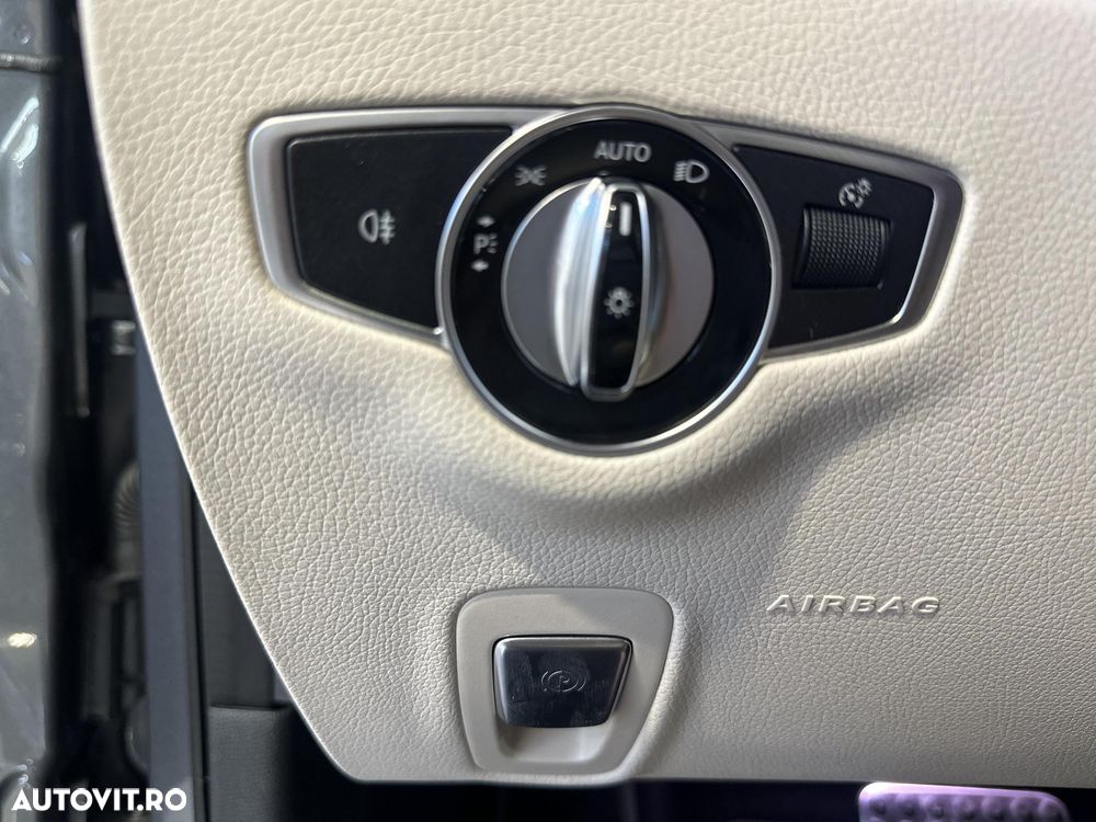 Mercedes-Benz E 220 d All-Terrain 4MATIC Aut. - 15