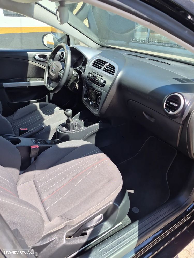 SEAT Leon 1.6 TDI DPF E-Ecomotive Style Copa - 22