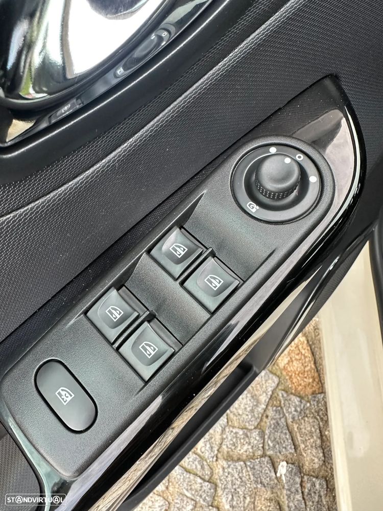 Renault Captur ENERGY TCe 120 EDC Elysee - 16