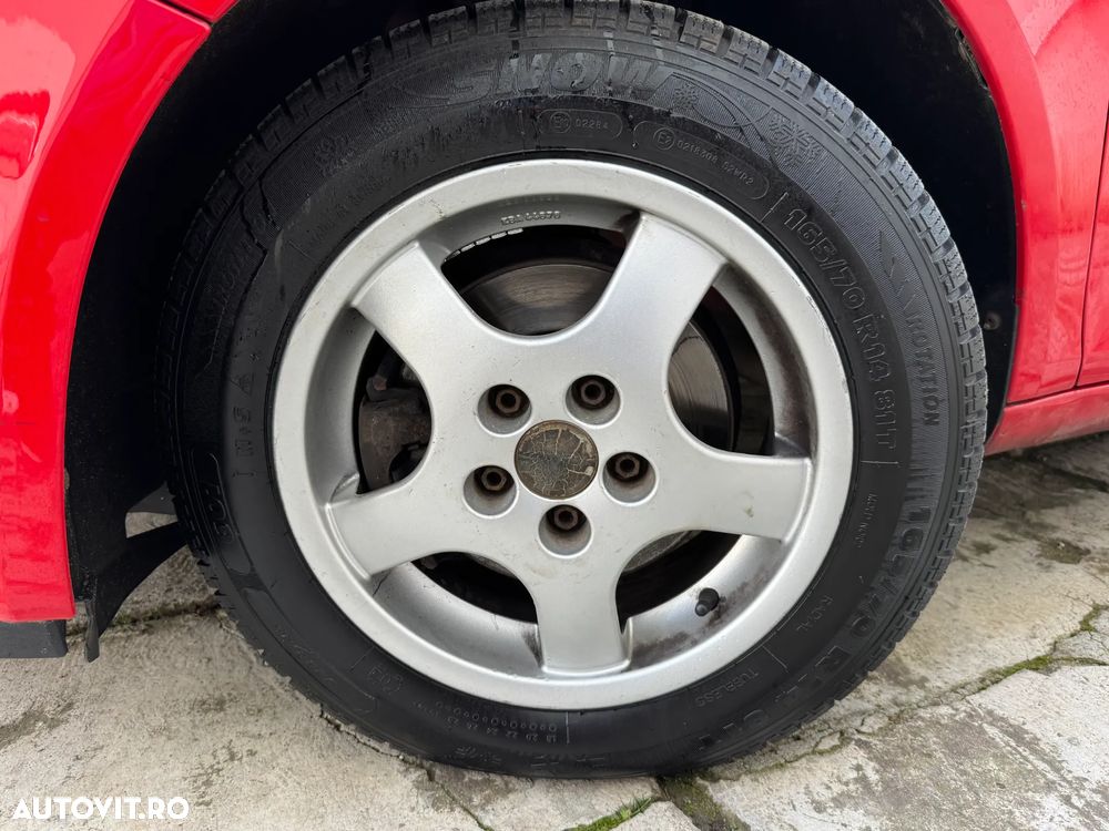 Skoda Fabia 1.2 HTP Active - 15