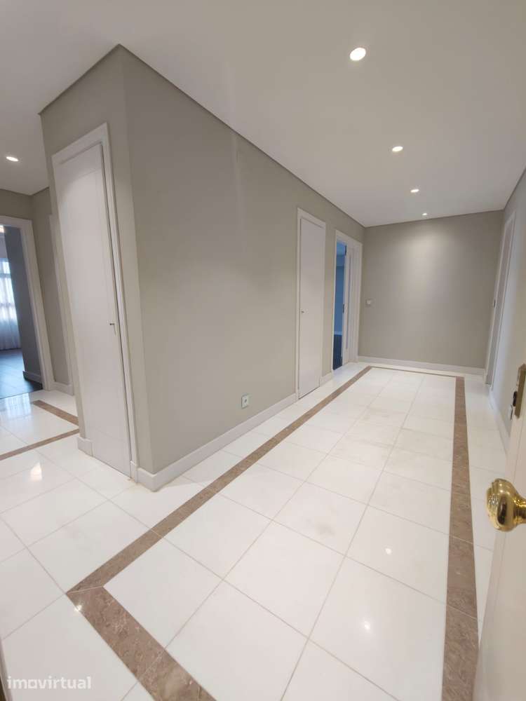 Apartamento T3 Torres de Lisboa - Grande imagem: 5/12