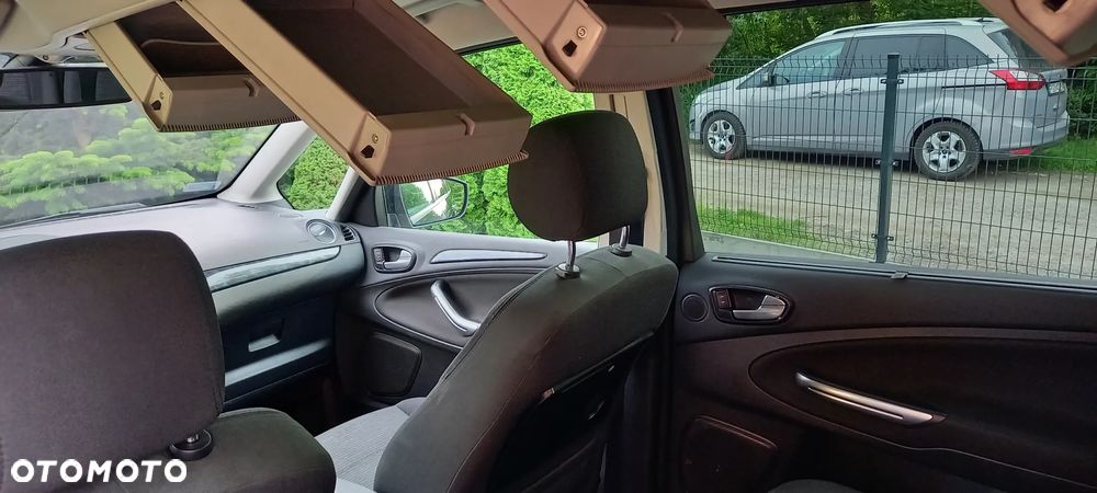Ford Galaxy 2.0 TDCi Titanium MPS6 - 13