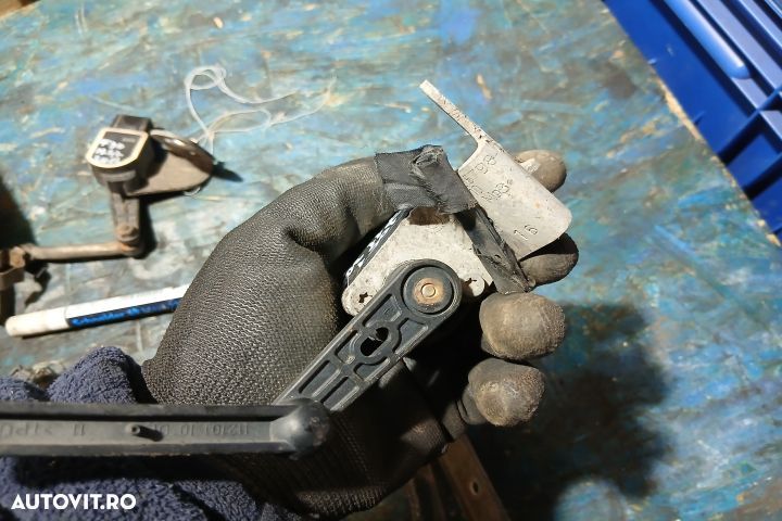 Senzor nivel xenon 3714686135101 686135101 259160-10 3714686135101 68 - 3