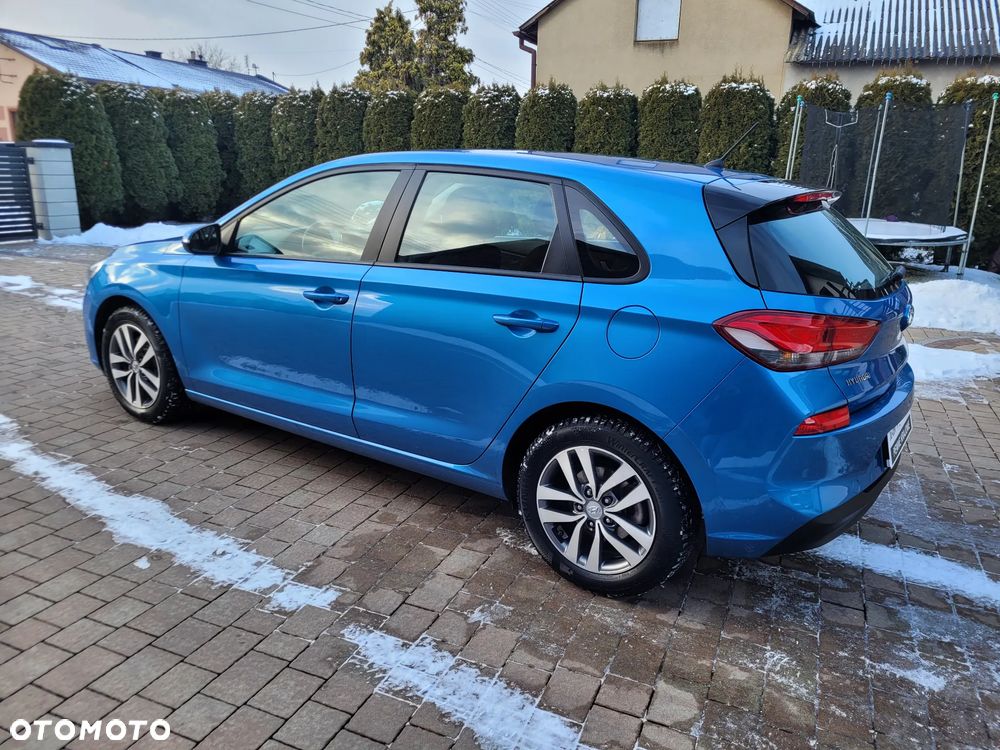 Hyundai i30 1.4 Premiere Comfort - 13